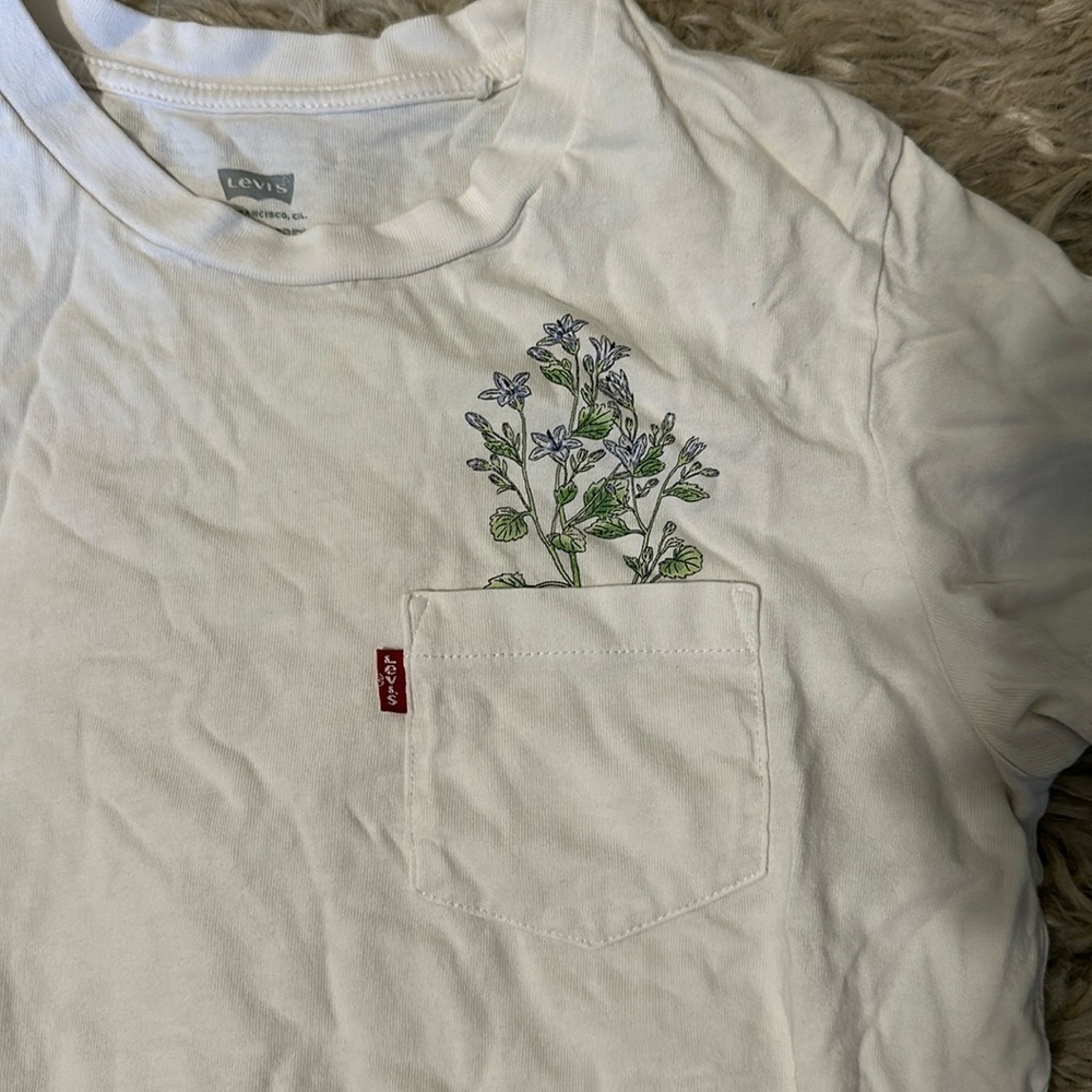 Levi’s Women’s Shirt